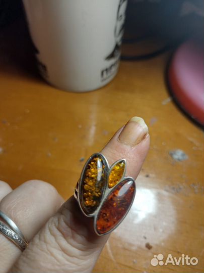 Янтарь кольцо перстень крупный