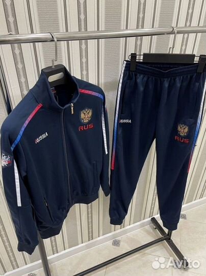 Костюм двойка спортивный Russia Forward