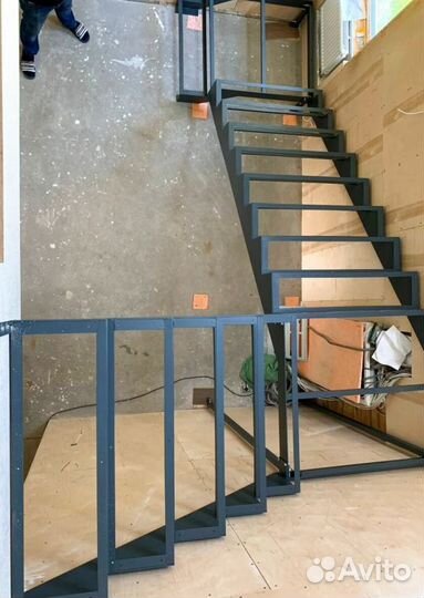 Облицовка бетонных лестниц