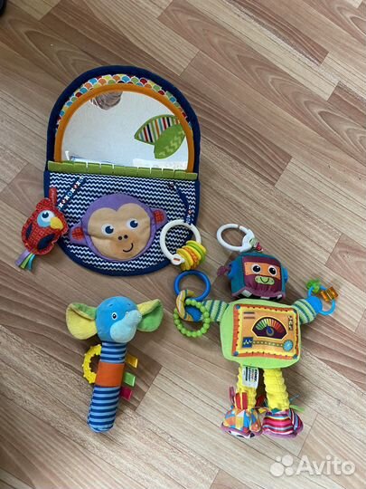 Развивающие игрушки для малышей