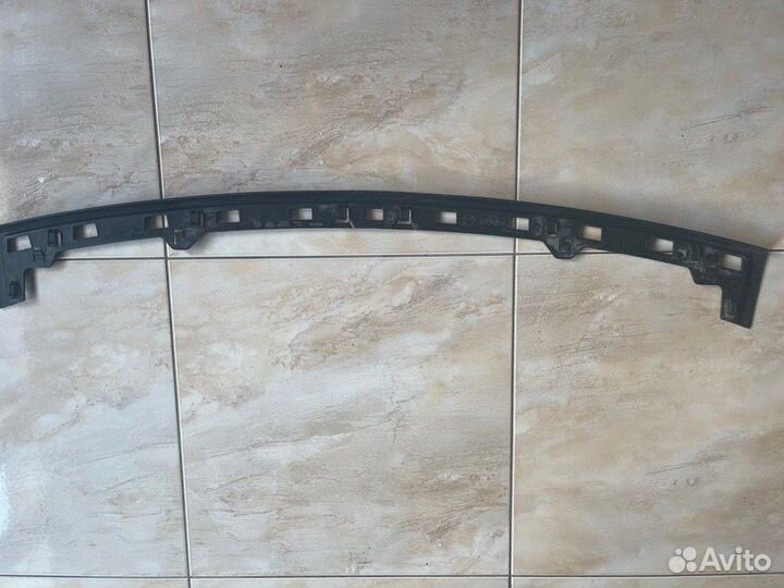 Накладка бампера задняя Jeep Grand Cheroke Wk 2 С