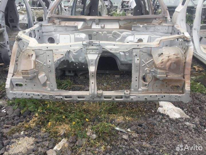 Б/У Панель передняя 5211A348, 5256B974, 5256B97