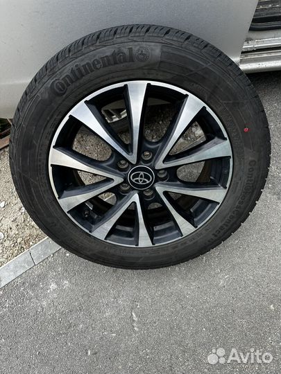 Continental CrossContact LX25 215/60 R17