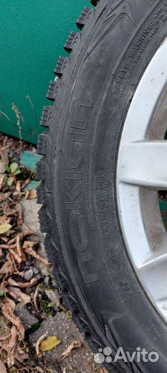 Комплект резины + диски Nokian Nordman5 185/60 R15