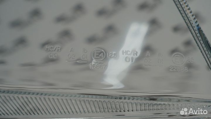 Правое стекло фары MAN TGX 2007-н.в