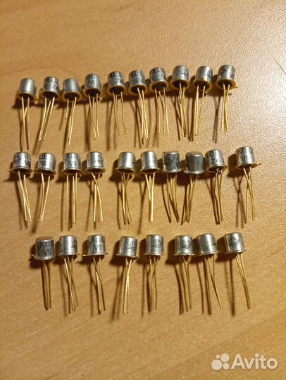 Транзистор кп 103 Е