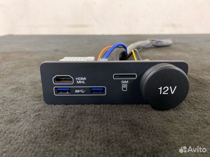 Разъем USB/AUX Jaguar F-Pace X761 3.0L V6 disel