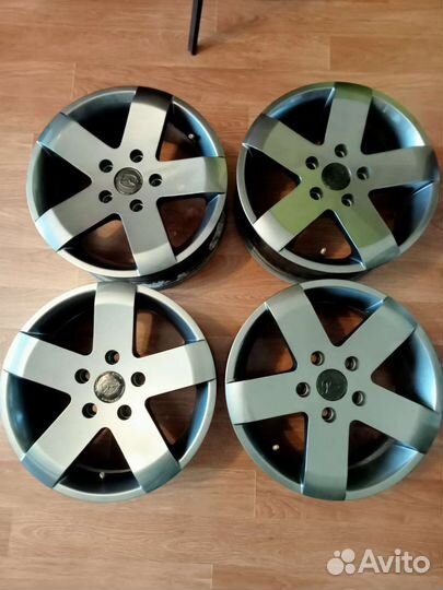 R15/5/114.3 цо67,1(8-шт.)