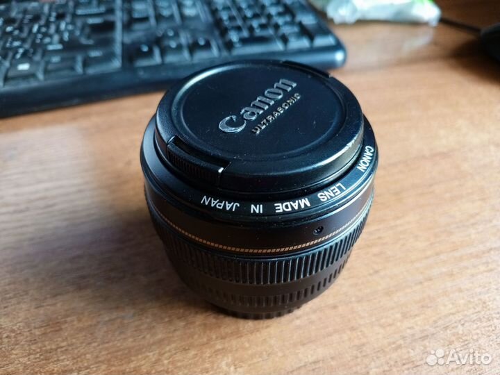 Объектив canon 50mm 1.4