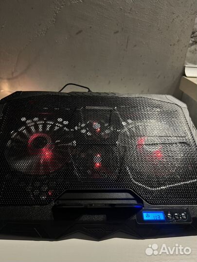 Подставка с охлаждением для ноутбука