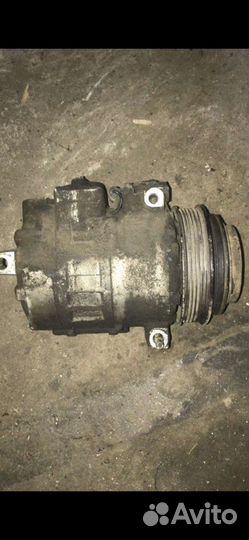 Компрессор кондиционера Mercedes c180