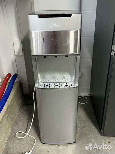 Кулер eco tronic с нижней загрузкой