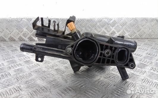 Корпус термостата бензиновый KIA optima 3 (2MF08B5