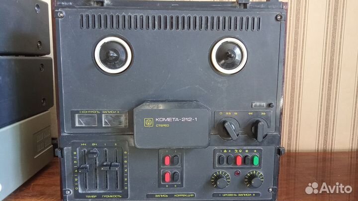 Катушечный магнитофон