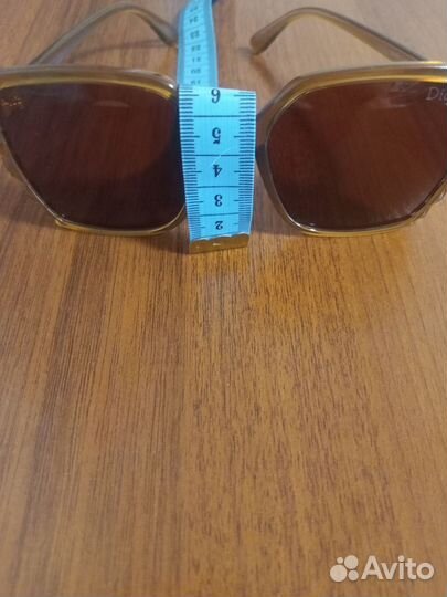 Солнцезащитные очки женские Dior