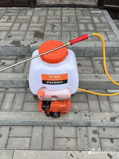 Бензиновый опрыскиватель ранцевый