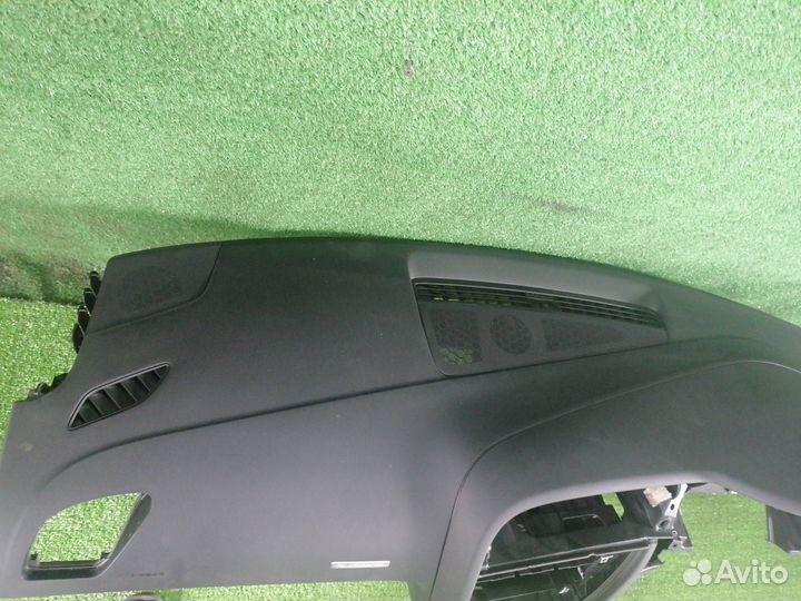 Торпедо Audi A5 cala 2009