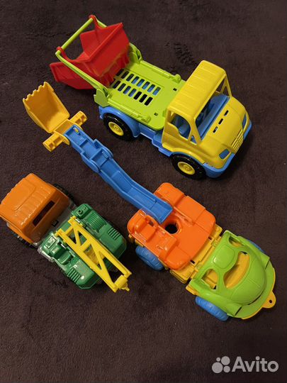 Машины игрушечные