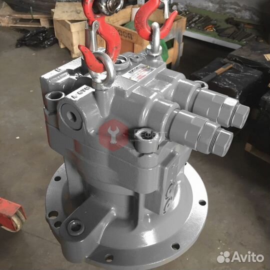 Гидромотор поворота Hitachi EX225USR(LC)