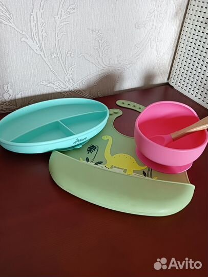 Набор силиконовой посуды для детей