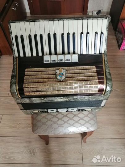 Аккордеон weltmeister 3 4