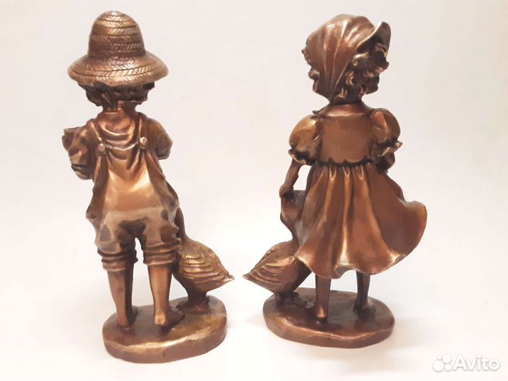 Статуэтки. Бронза. Парные. Цена за 2шт. Большие