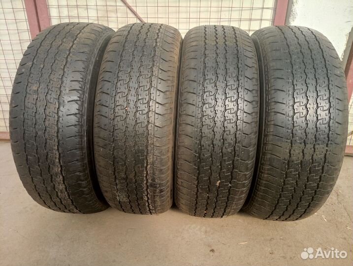 Bridgestone Dueler H/T 265/65 R17