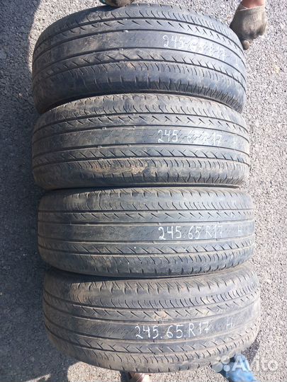 Bridgestone Ecopia EP850 245/65 R17