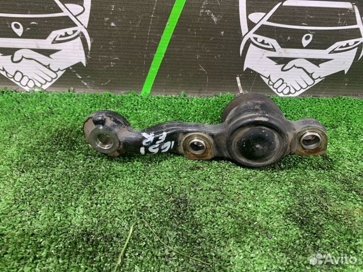 Шаровая опора передняя правая Toyota Mark Ii GX90