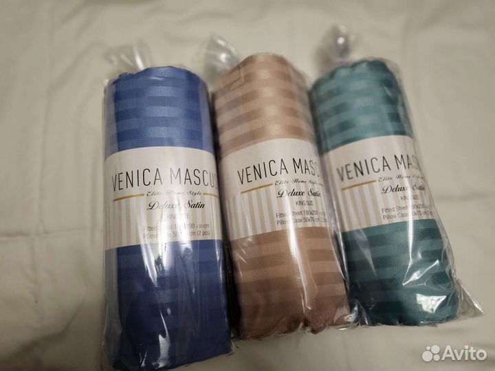 Простынь на резинке и наволочки