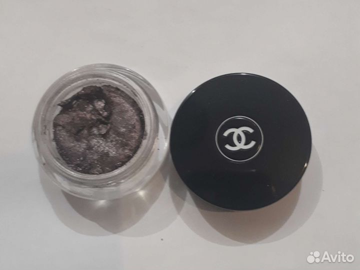 Тени для век chanel