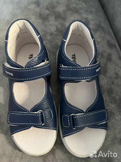 Сандалии totta