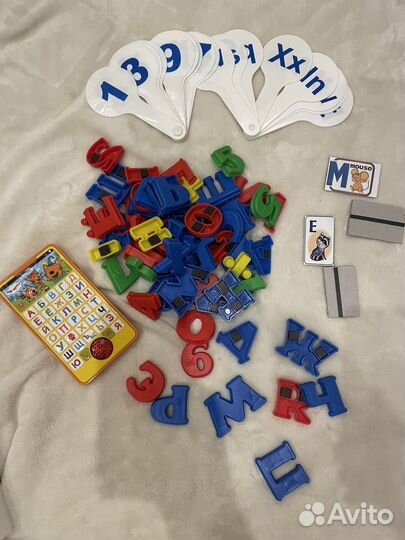 Игрушки новые и бу буквы,книги, развивашки