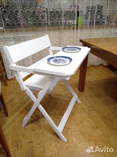 Стул для кормления двух детей