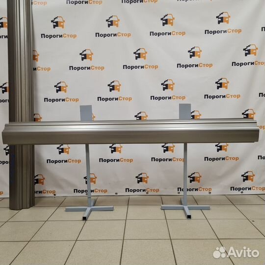 Кузовной порог правый Citroen C4 ремкомплект