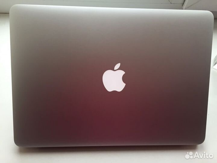 Apple Macbook Air 13 mid 2014 Core i5 8GB 256 Gb S