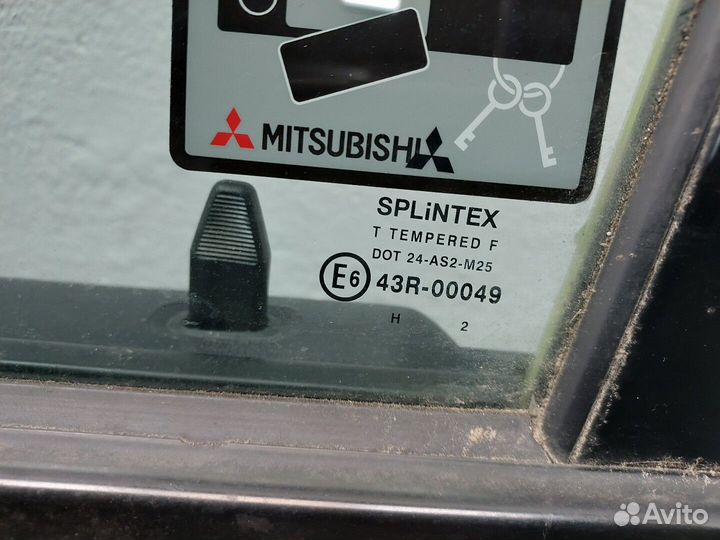 Дверь левая передняя Mitsubishi Space Star, 2002