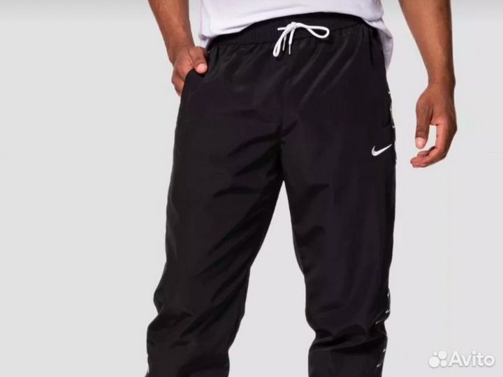 Спортивные штаны nike