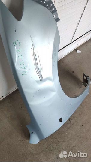 Крыло Мазда 3