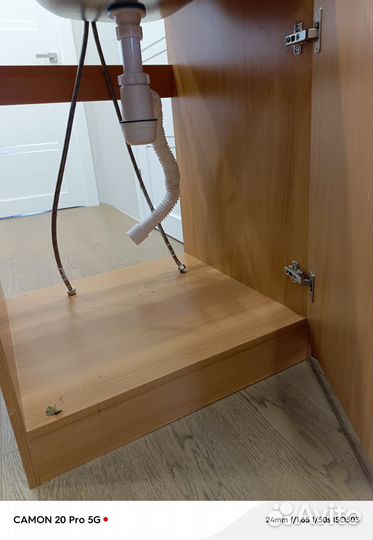 Тумба отдельно стоящая с мойкой 60 на 60