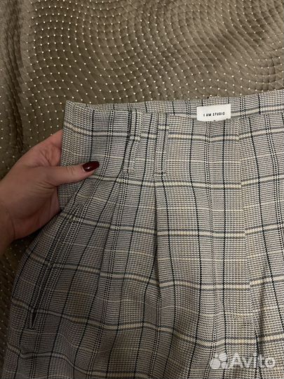 I am studio шорты