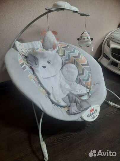 Шезлонг fisher price плюшевый щенок