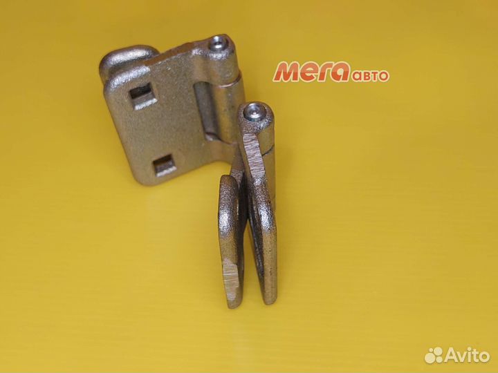 Петля задней двери на Баргузин