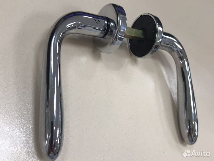 Дверные ручки межкомнатные Италия