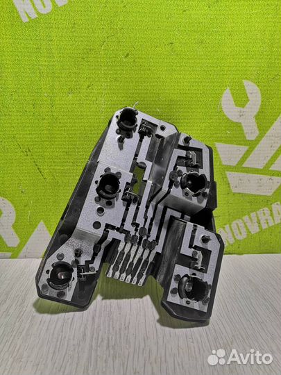 Плата заднего фонаря Ровер 4-серия