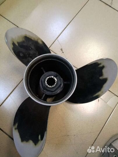 Винт лодочный