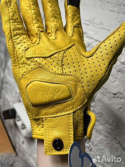 Мотоциклетные перчатки