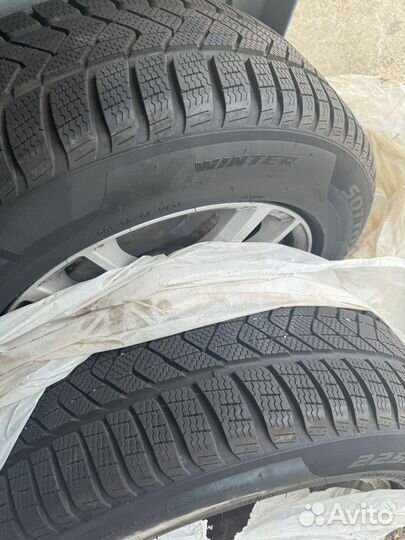 Pirelli Winter Sottozero 225/65 R17