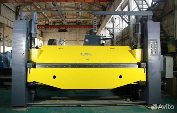 Листогибочная машина трехвалковая иб2220В