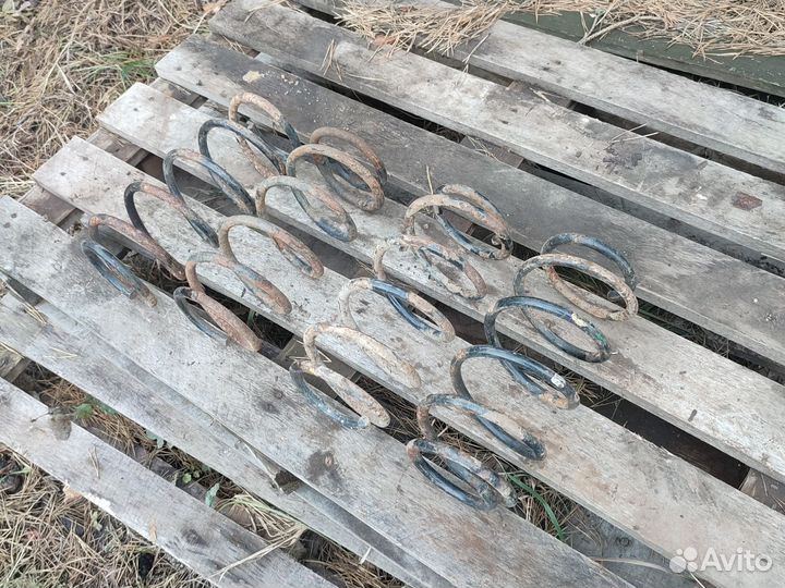 Daewoo nexia передняя пружина